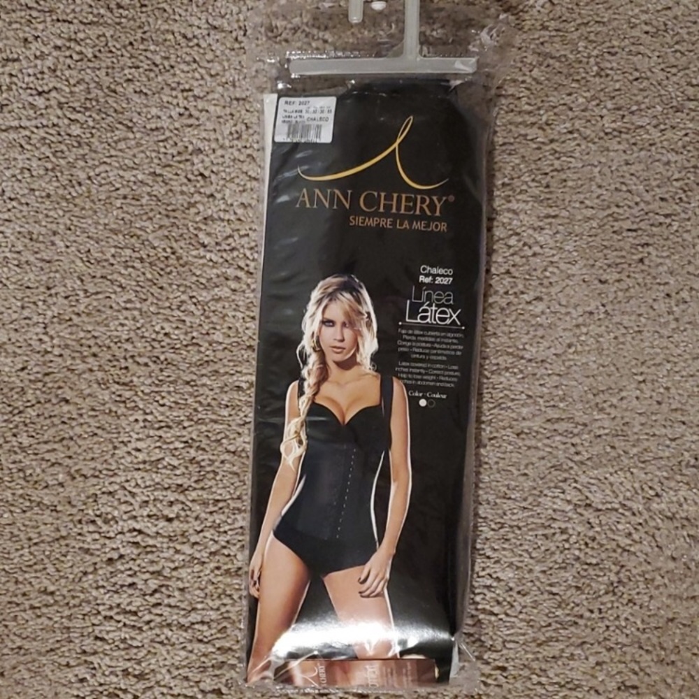 Ann chery waist trainer